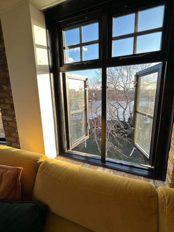 Deluxe Penthouse Riverside View 2 Bedroom Flat With Lift - Old Industrial Factory Warehouse Appartement Londres